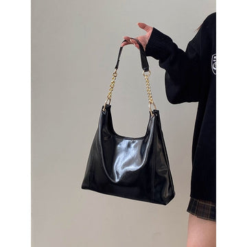 Black Leather Shoulder Bag with Gold Chain Strap for Women - Gioia