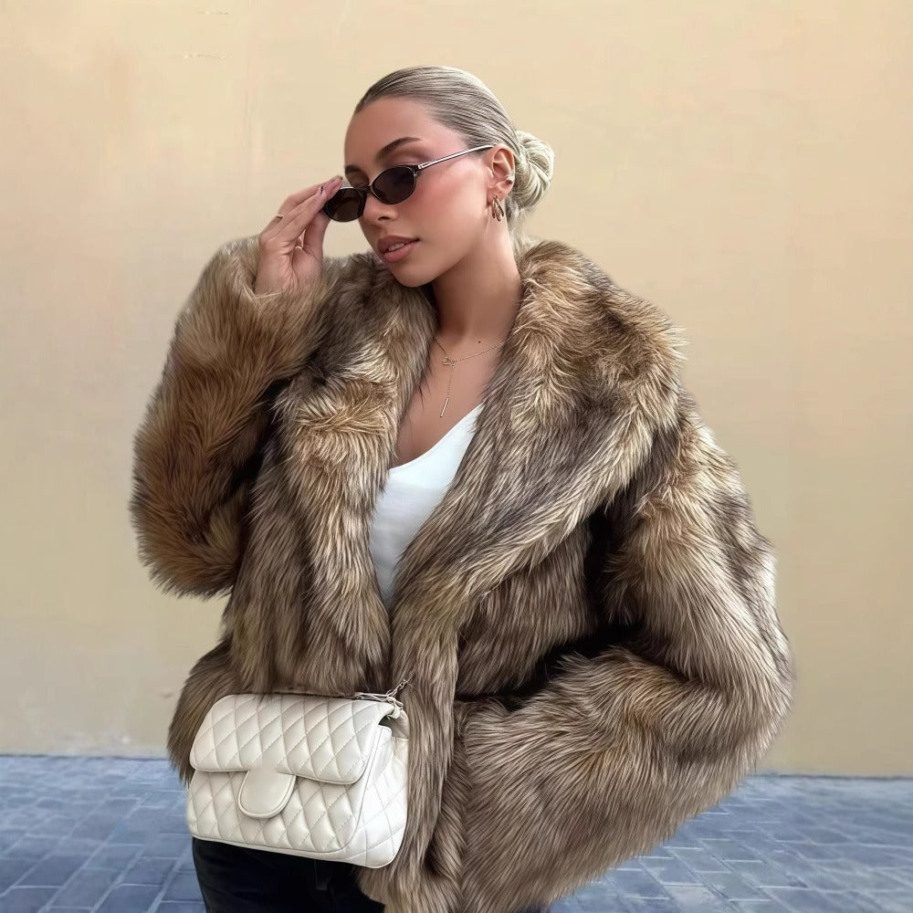 Faux Fur Coat with Wide Collar for Women - Giorgia