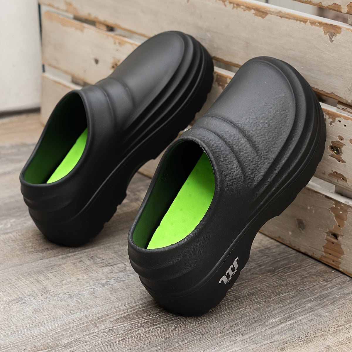 Women's Platform Clogs | Waterproof
